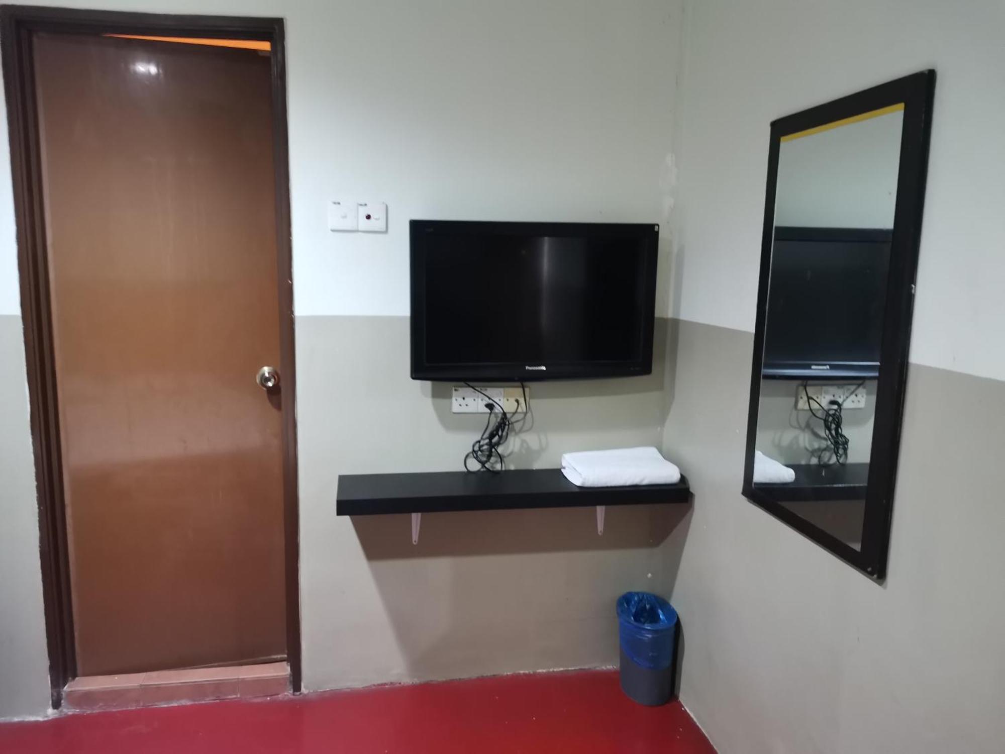 Hotel Bintang Каджанг Екстериор снимка